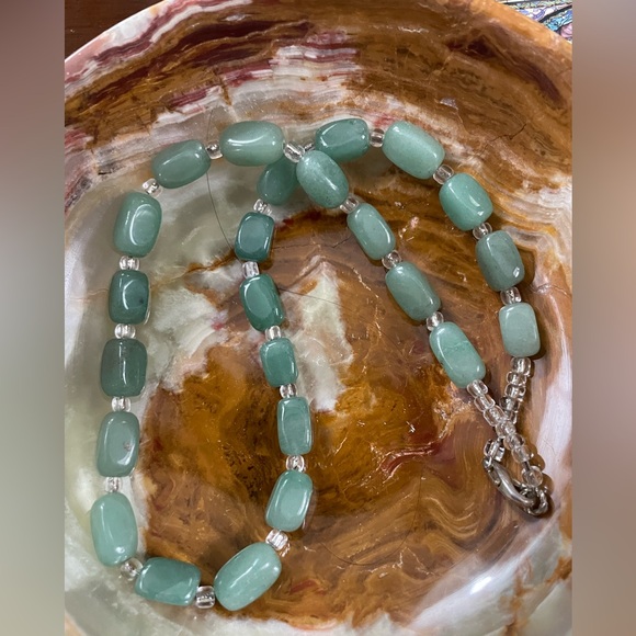 Green square beaded Aventurine crystal stone  necklace - Picture 3 of 5